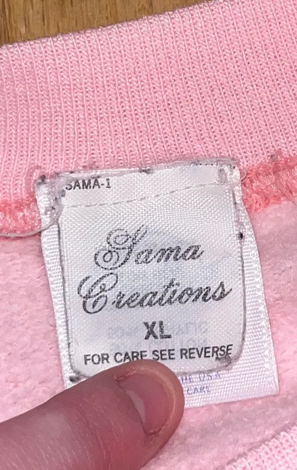 Creations Vintage Baby Pink Grandma Embroidered Crew Neck + 🆓🎁 - Image 9