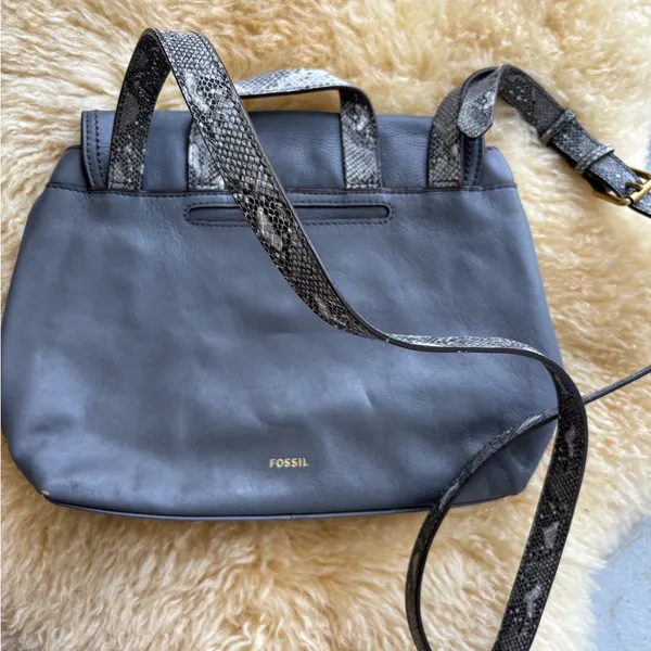 Fossil Gray Leather Shoulder Bag - Image 3