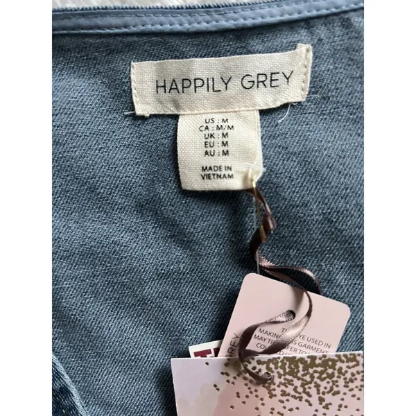 NWT Happily Grey Denim Vest Medium Wash Button Front Cropped Waistcoat Size M - Image 5