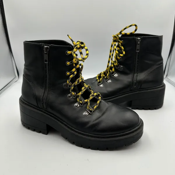 Skechers Platform Ankle Boots Black Yellow Lace Up Combat ChunkyWomen 7.5 Grunge - Image 7