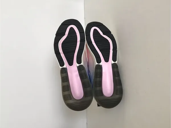 Nike Air Max 270 - Image 7