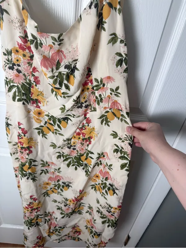 Reformation Twilight Dress in Milo Floral 12 - Image 3