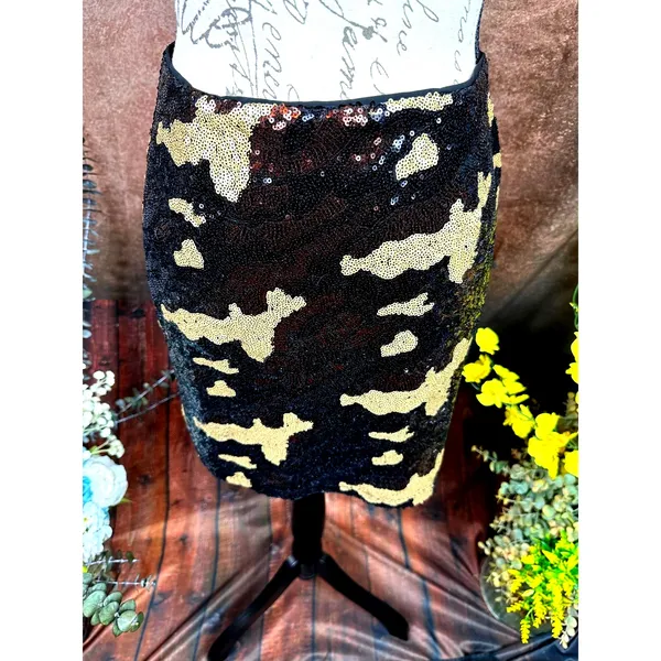 Three Eighty Two Sequined Camouflage Mini Skirt Brown Multi size S - Image 9