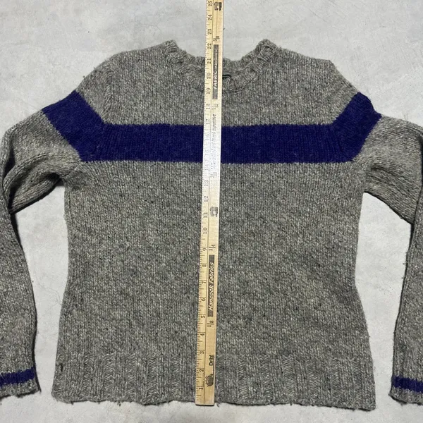 VTG 90s Wool Abercrombie and Fitch Sweater Women's SZ M Made In Canada Y2K - Image 4