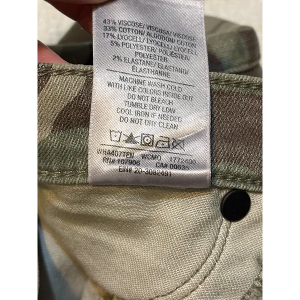 Hudson Barbara Super Skinny Camo Jeans Women’s Size 30 Stretch - Image 13