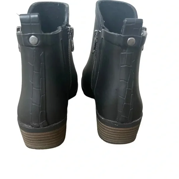Women's Lucky Brand Basel Rain Bootie, size‎ is 7 - Image 3