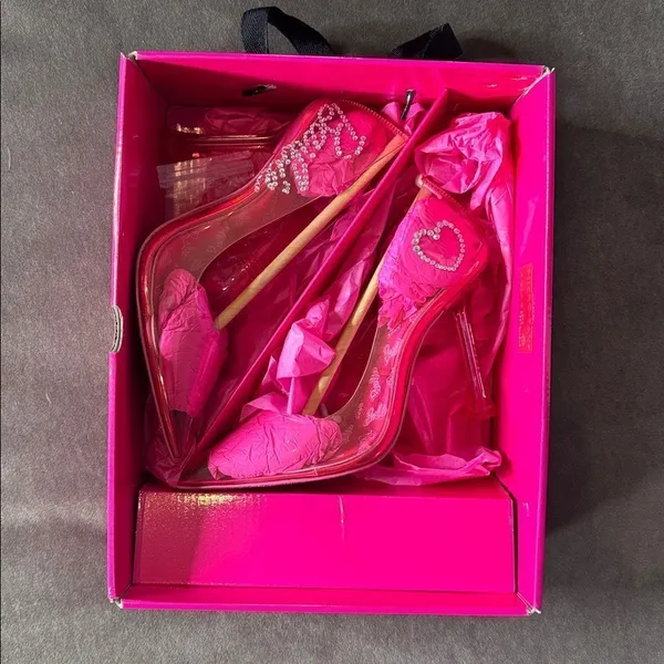 Barbie x ALDO Barbiestessy Collection Pink Translucent Pointed Toe Pumps 7 NEW - Image 4