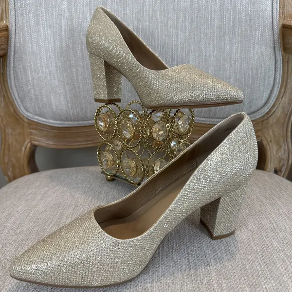 Classic Women's Gold Sparkle Heels Size 7 Block Heel Pointed Toe Evening Dressy - Image 2