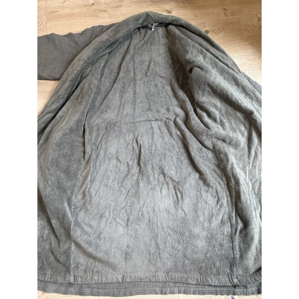 EUC Unisex Pottery Barn waffle weave resort robe Loden green size M - Image 9