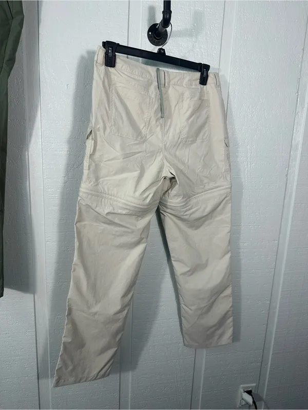 The Northface Women’s Khaki Convertible Pants Size 12 EUC - Image 8