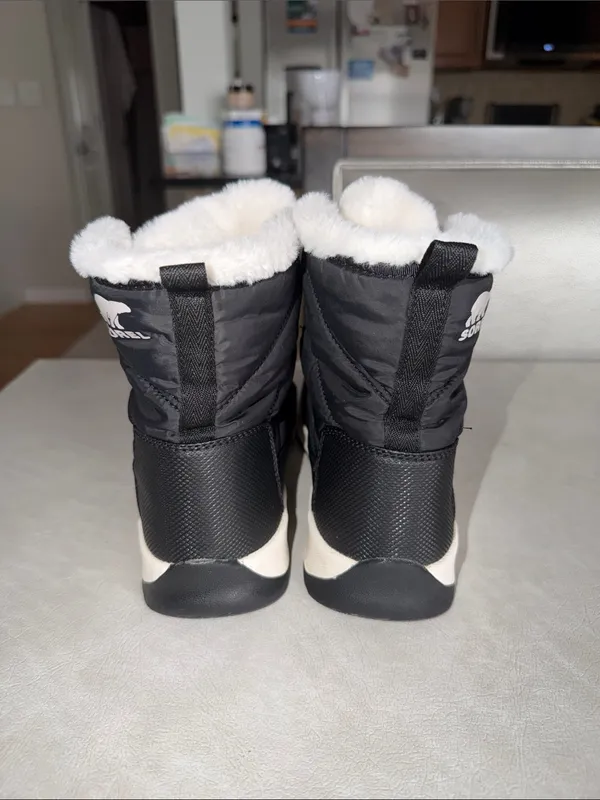 Sorel Women’s Black Winter Boots - Image 4