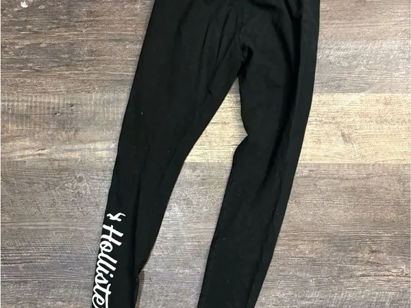 Hollister Black Logo Waistband‎ & Leggings with White Script - Image 4