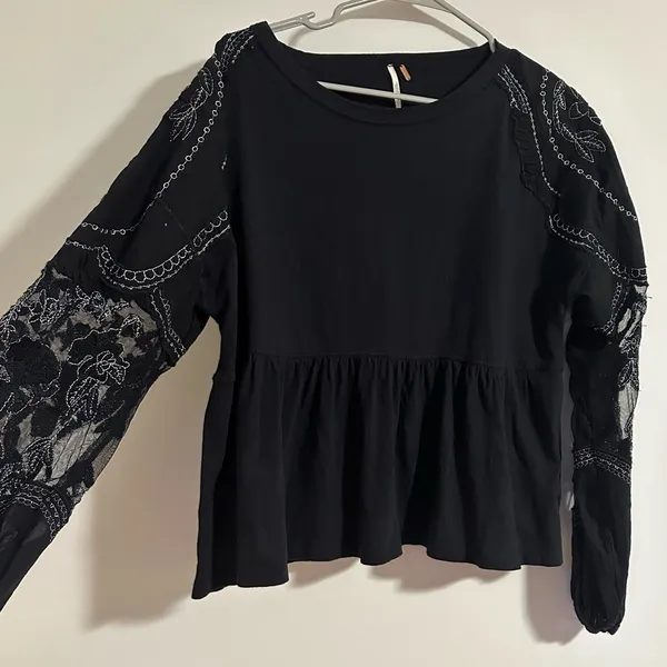 Free People embellished penny black long sleeve sheer sleeve detail top tee - Image 3