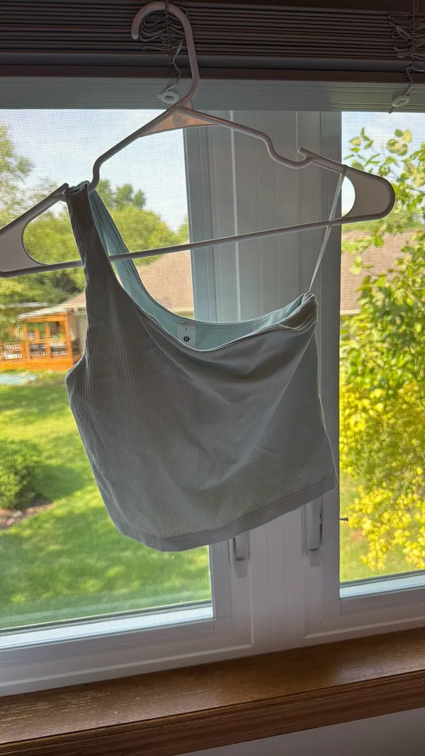 Lululemon Tank - Image 4