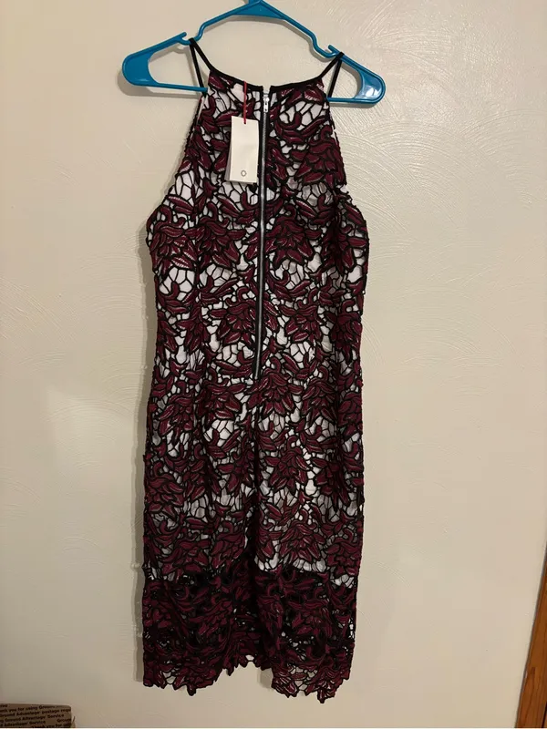 Solitaire Lace Cocktail Dress Large Burgundy Black Embroidered High Neck Midi - Image 7