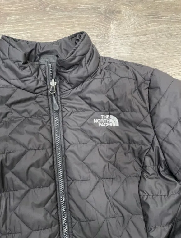 Women’s North Face Jacket Size Large - Image 3