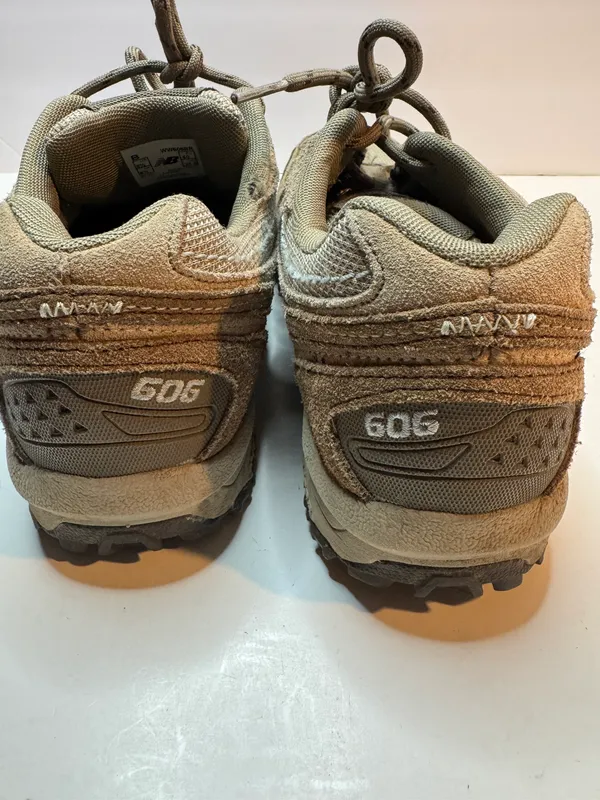 New Balance Womens 606 WW606BR Size 8.5 Sneakers - Image 3