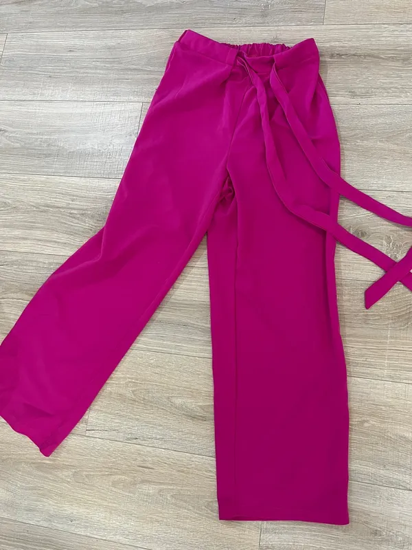 Wide-Leg Tie-Waist Pants in Fuchsia - Image 4