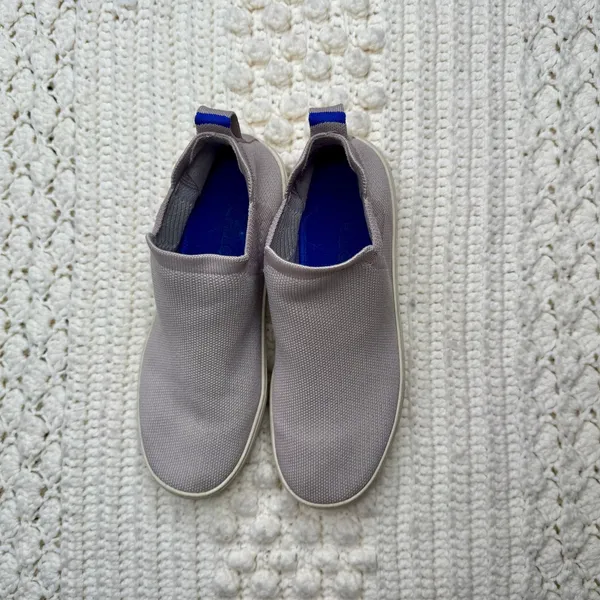 ROTHY'S Women's Size 6.5 Chelsea Boot Shoes Lilac Gray Slip On High Top Sneaker - Image 3