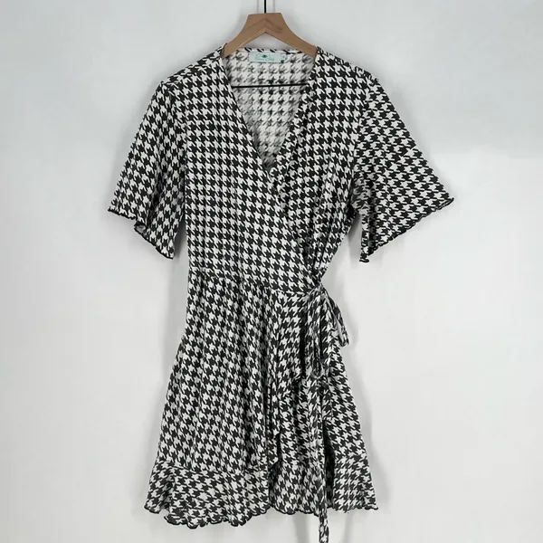 Passion Lilie Houndstooth Cotton Black White Ruffle Hem Mini Wrap Dress Size XL‎ - Image 2