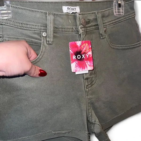 Roxy Sage Green Denim‎ Cutoff Shorts NWT Size 5 Raw Hem | NWT - Image 3