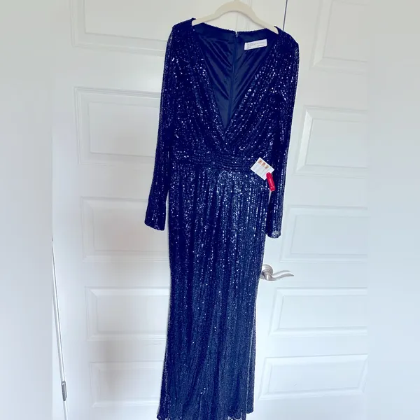 Mac Duggal Ieena Long‎ Sleeve Sequined Gown in Midnight Blue- NWT - Image 4