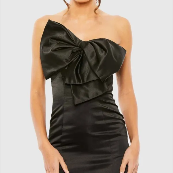 NEW NWT Mac Duggal Ieena Black Strapless Bow Mermaid Gown size 6 - Image 4