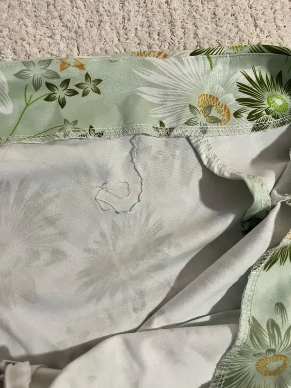 SheIn Green Floral Mini Skirt - Image 3