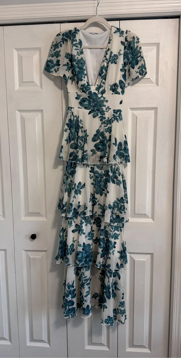 NWOT Baltic Born Green Ruffle Maxi Dress - Image 4