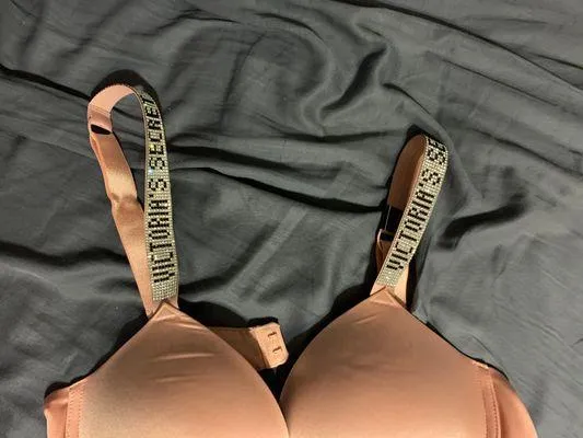 Very Sexy Pushup Bra - Image 6