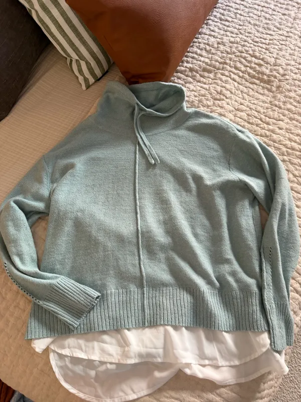 Simply Vera, Vera Wang Light blue cowl neck sweater - Image 4