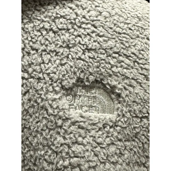 The North Face Women's Gray Cream Colorblock Sherpa Fleece Pullover Jacket S - Image 9