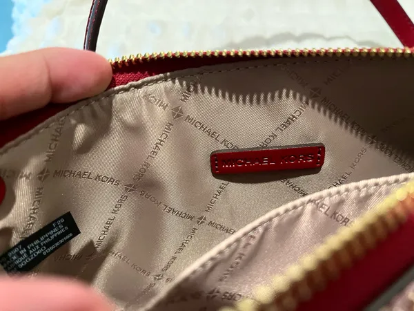 Michael Kors Mettalic red MK crossbody/handbag purse - Image 4