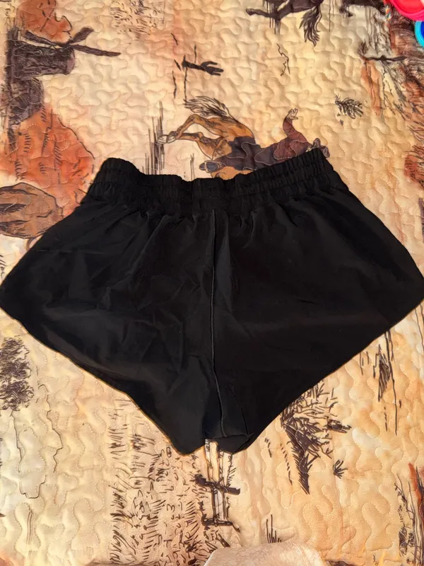 Aerie Offline Shorts - Image 4