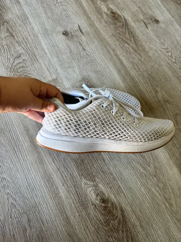 NOBULL White Mesh Runner Training Unisex Sneakers M 9/ W 10.5 - Image 3