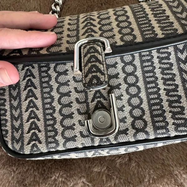 🛎️ Clearance MARC JACOBS THE MONOGRAM J MARC MINI SHOULDER BAG  Black Multi - Image 10