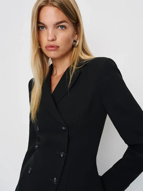 Reformation Caden Blazer NWT Size Medium - Image 3