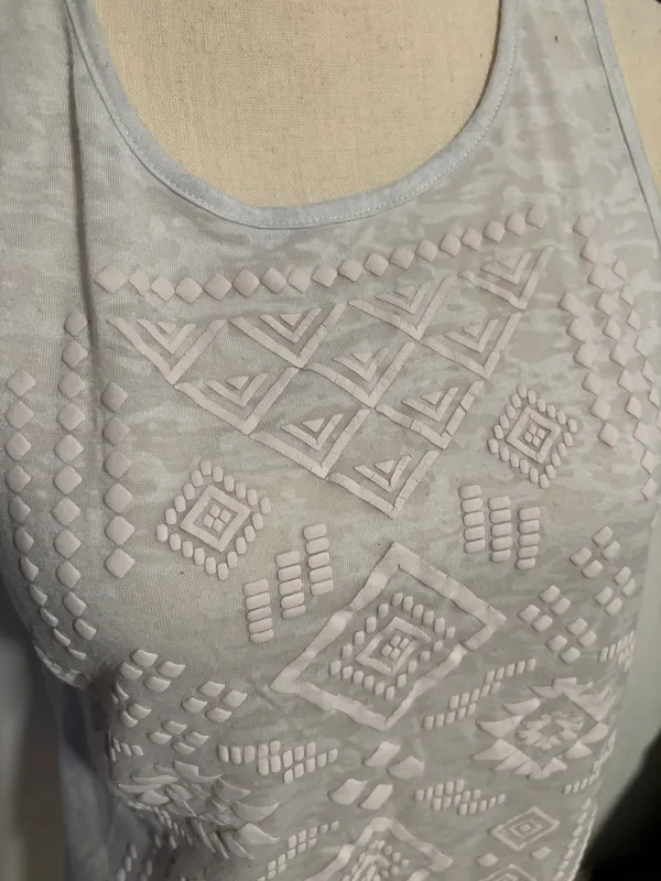 Forever 21 Geometric White Tank Top - Image 2