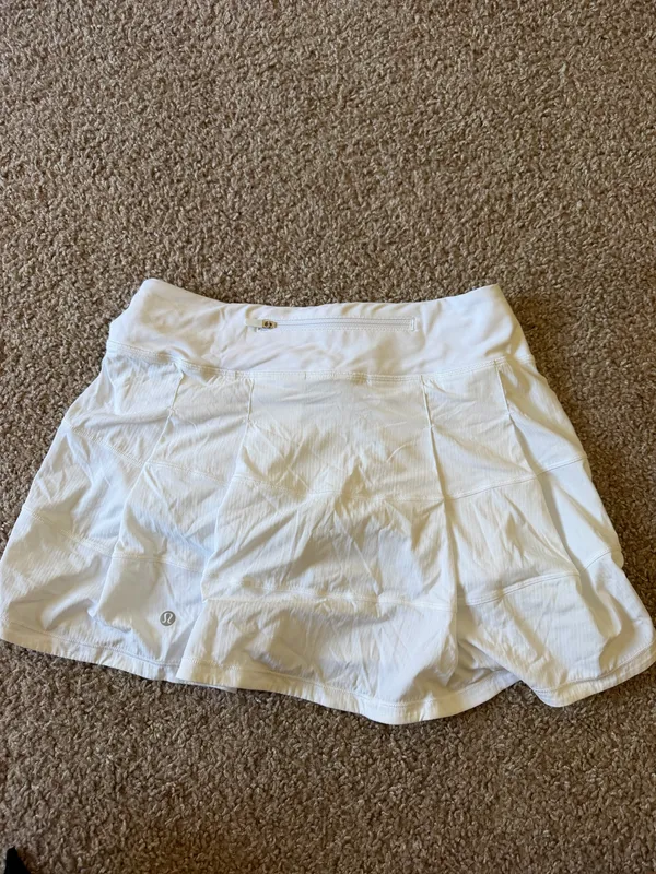 Lululemon White Pace Revival Skirt Long Size 4  - Image 4