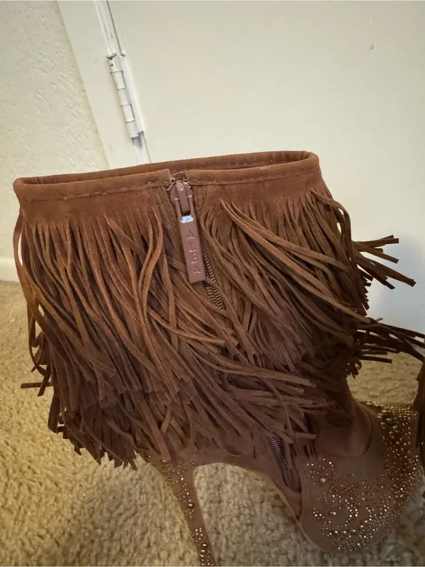 Alba Brown Camel Suede Fringe Boots Gold Studded Platform Stiletto Heel Size 7.5 - Image 6