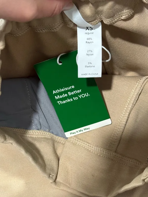 Halara Joggers - Image 4