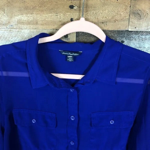 American Eagle Outfitters Royal Blue Chiffon‎ Button Down Shirt Womens Medium - Image 2