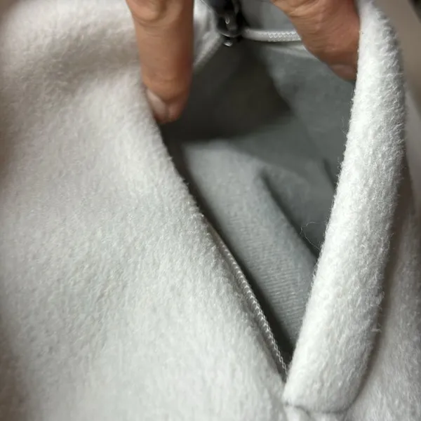 The North Face White Zip-Up Fleece Jacket Size Medium. Cream - Image 4