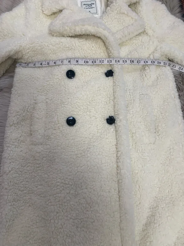 Abercrombie & Fitch Faux Fur Teddy Cozy Coat Medium - Image 8