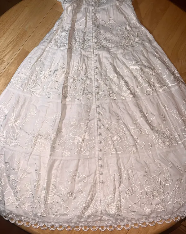 Alice + Olivia Size 4 Vannessa Belted Midi Shirtdress Retails $595 - Image 11