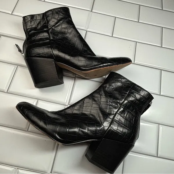 Dolce Vita Coltyn‎ Black Leather Rear Zip Bootie size 8 - Image 13