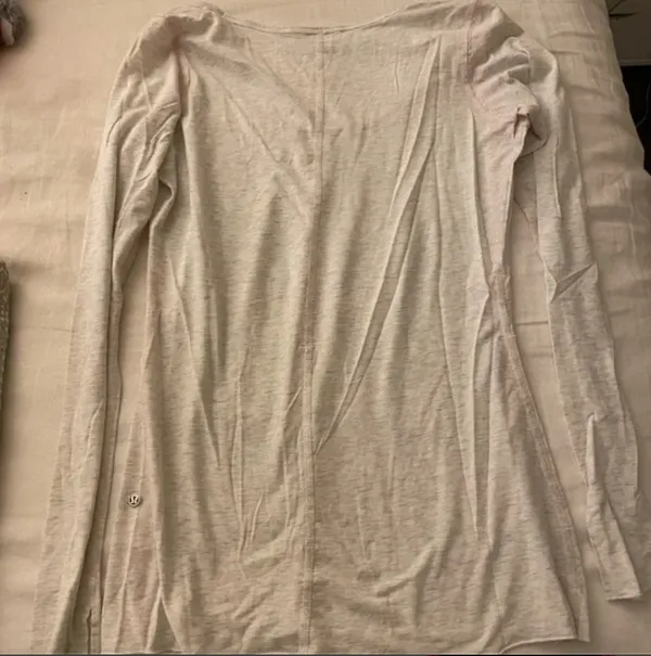 Lululemon Emerald Long Sleeve White  - Image 2