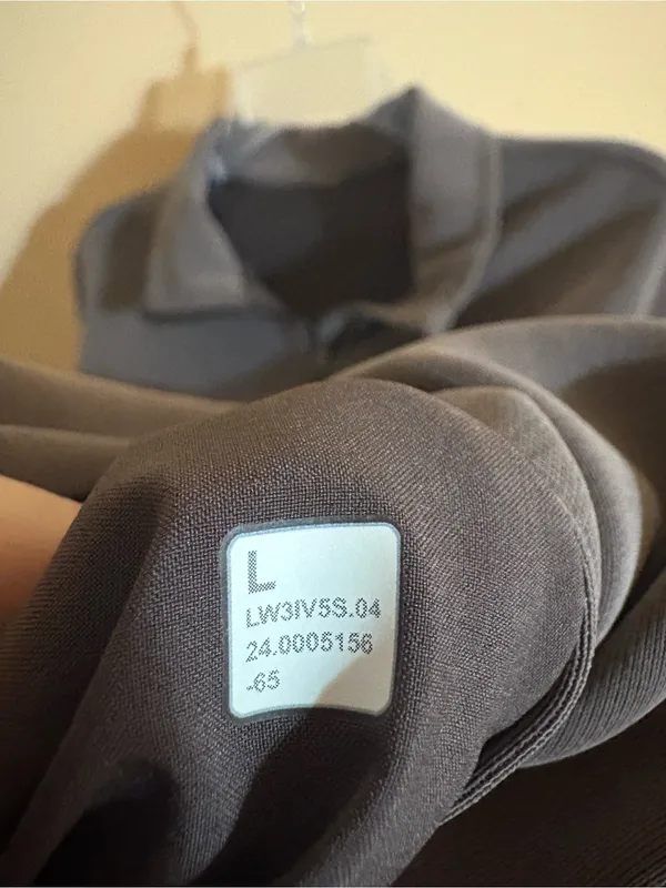Lululemon Softstreme Cinch-Waist Full-Zip Jacket in Espresso - Image 8