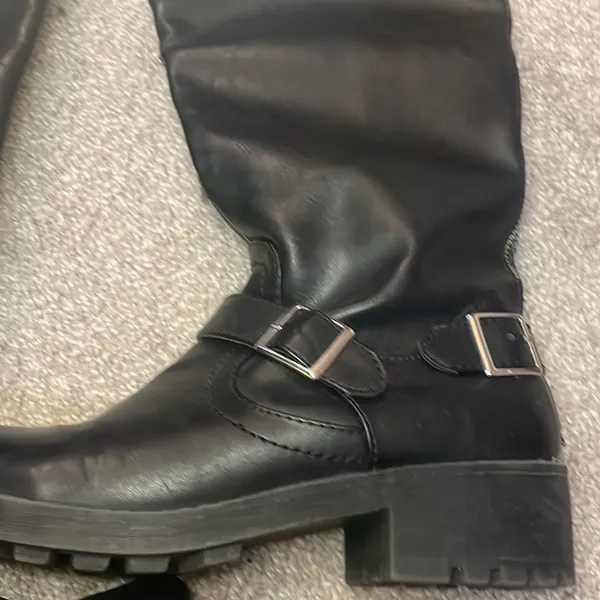Target Black combat motorcycle boots vegan leather size 7 - Image 8
