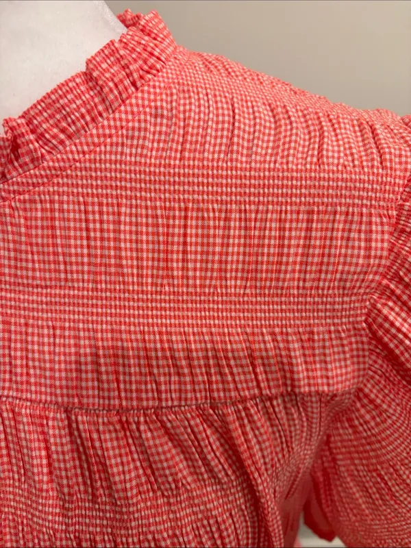 New With Tags THML Smocked Gingham Top Sz M - Image 2